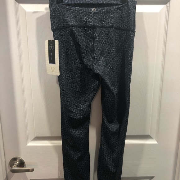 Lululemon High Times Pant EUC Worn once - Picture 2 of 4